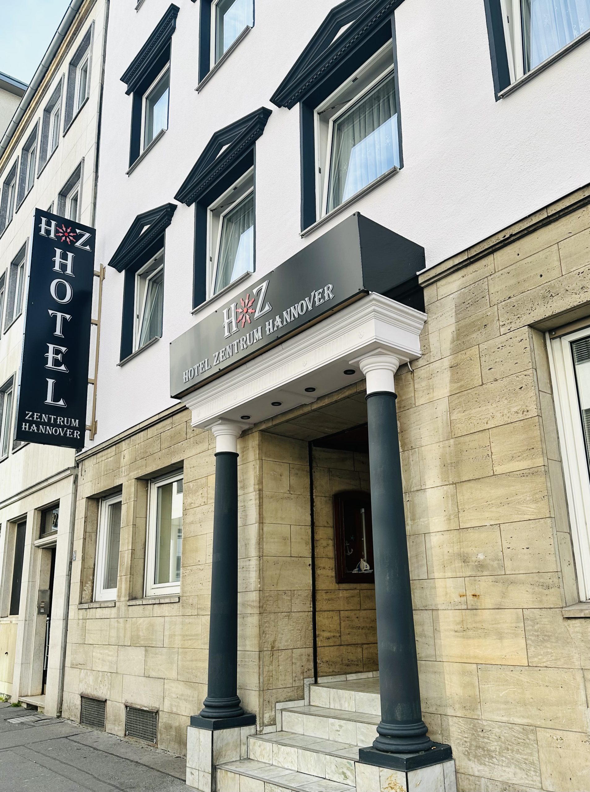 Hotel Außen Neu